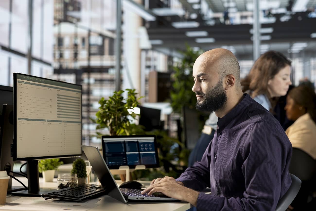 nearshore vs offshore software development