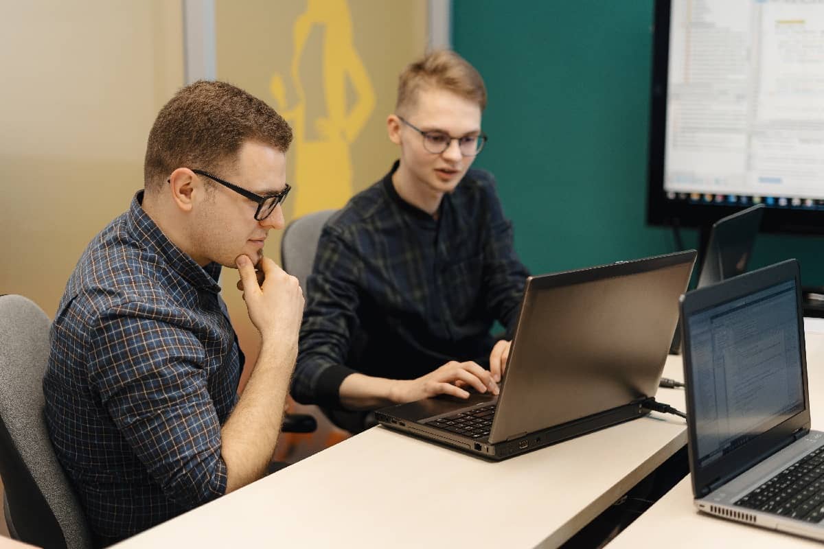 arc.dev software development outsourcing reviews
